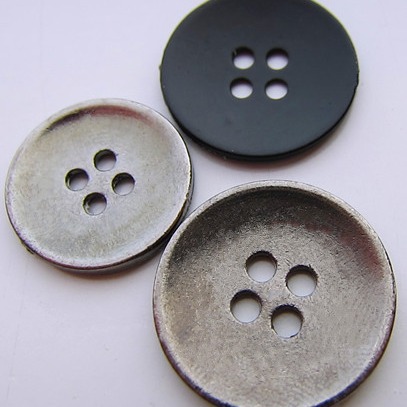 Picture of Manufacturer Wholesale Shirt Flat Metal Buttons