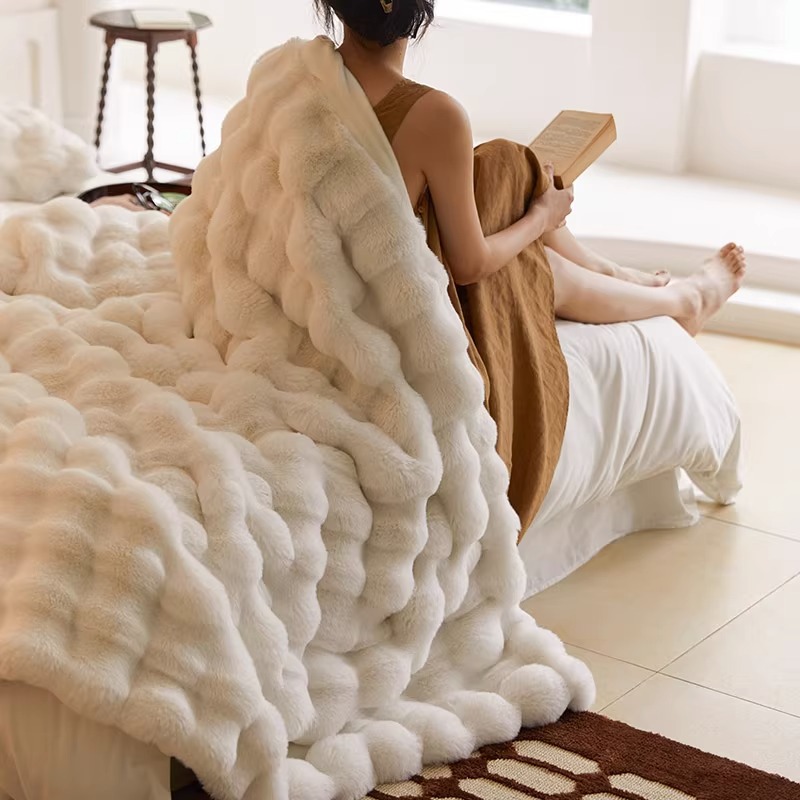 Picture of Tuscan Blanket Imitation Rabbit Blanket Bubble Velvet Blanket Double-sided Thickened Office Nap Blanket Sofa Cover Blanket