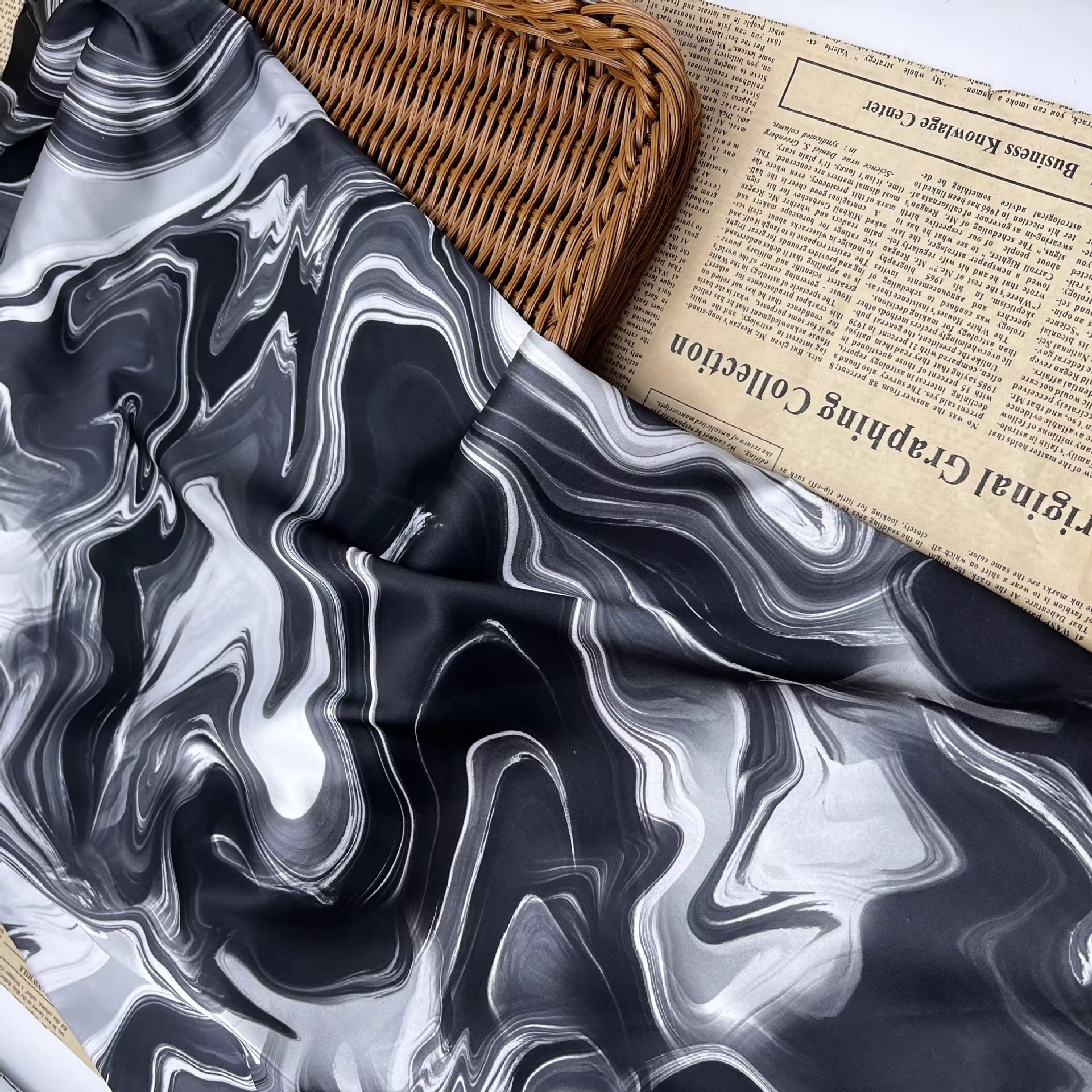 50D Stretch Imitation Silk Printed Fabric, Breathable, Comfortable and Fashionable Women's Clothing in Summer
