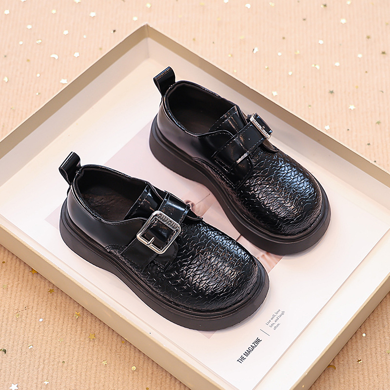 Girls' leather shoes 2025 spring and autumn new children's single shoes fashion princess shoes soft soles black British style performance shoes trend