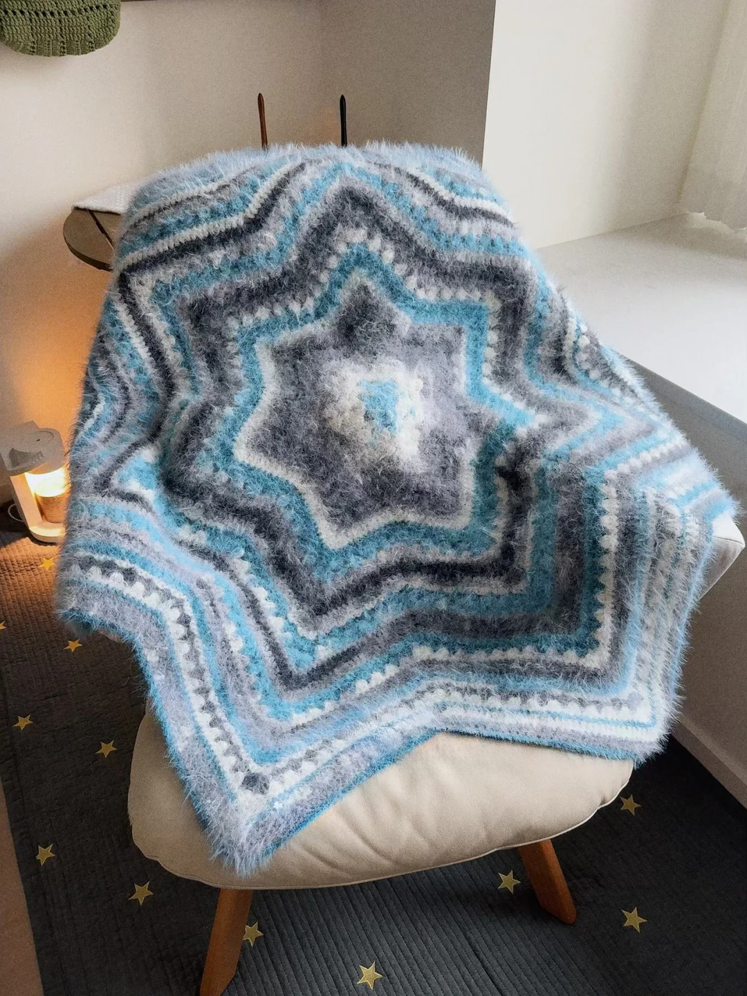 Picture of Seven star blanket yarn crochet handmade DIY material package knitting gift boredom relief blanket knitting ten moments of snow treasure