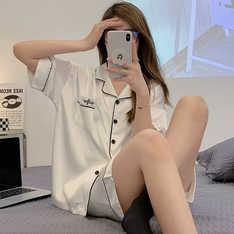 Ice Silk Pajamas for Women 2023 New Summer Korean Style Short-Sleeved Shorts Can Be Worn Outside Thin Summer Home Clothes Set