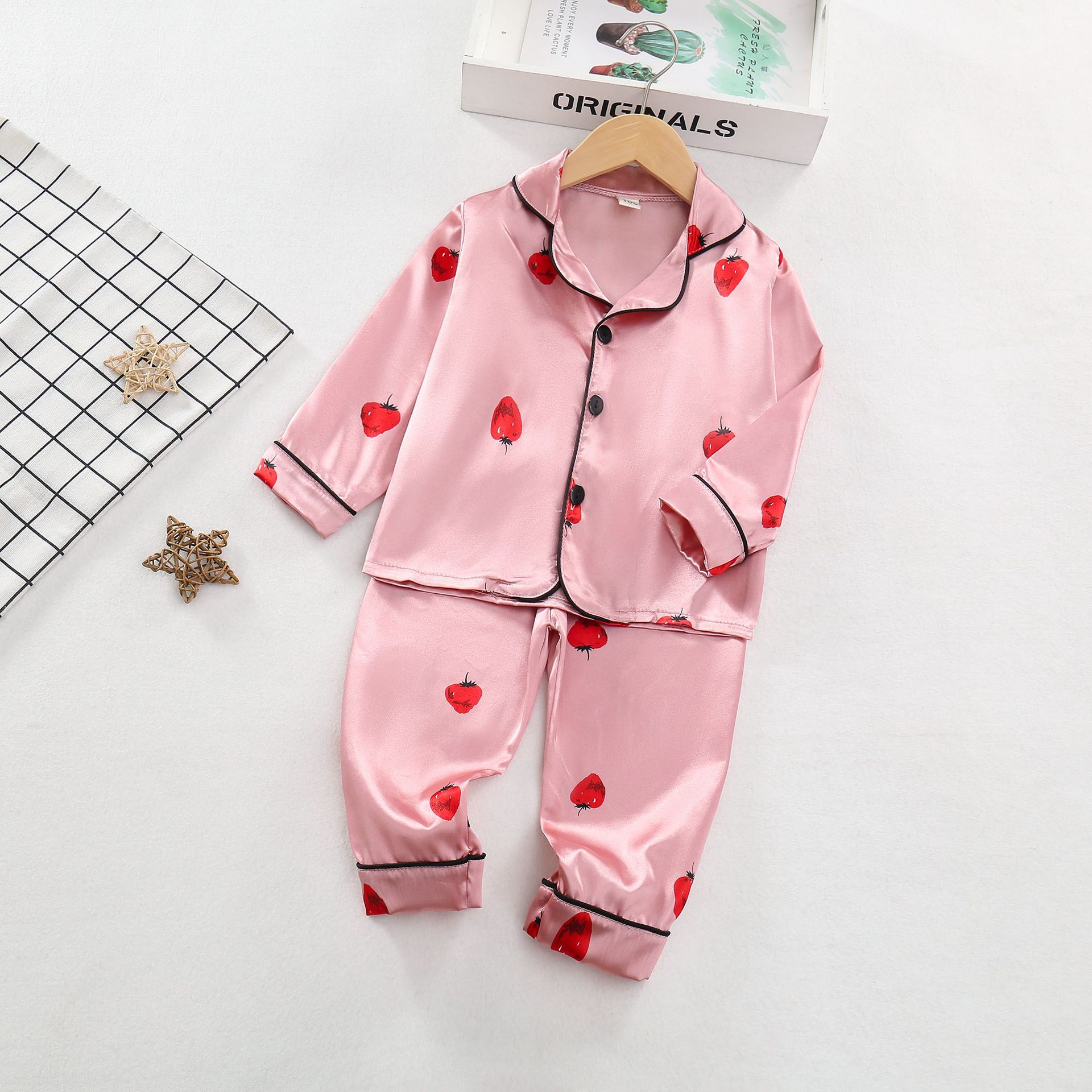 Picture of Cross-Border Children's Imitation Silk Cartoon Strawberry Pajamas, Fashionable Long-Sleeved Thin Air-Conditioned Clothes for Baby Girls, Home Clothes