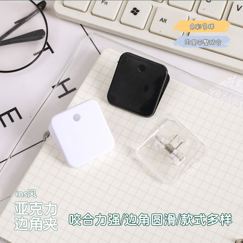 Picture of Manufacturer Wholesale Acrylic Square Clips for Organizing and Storing Office Study Materials and Test Papers on the Desktop