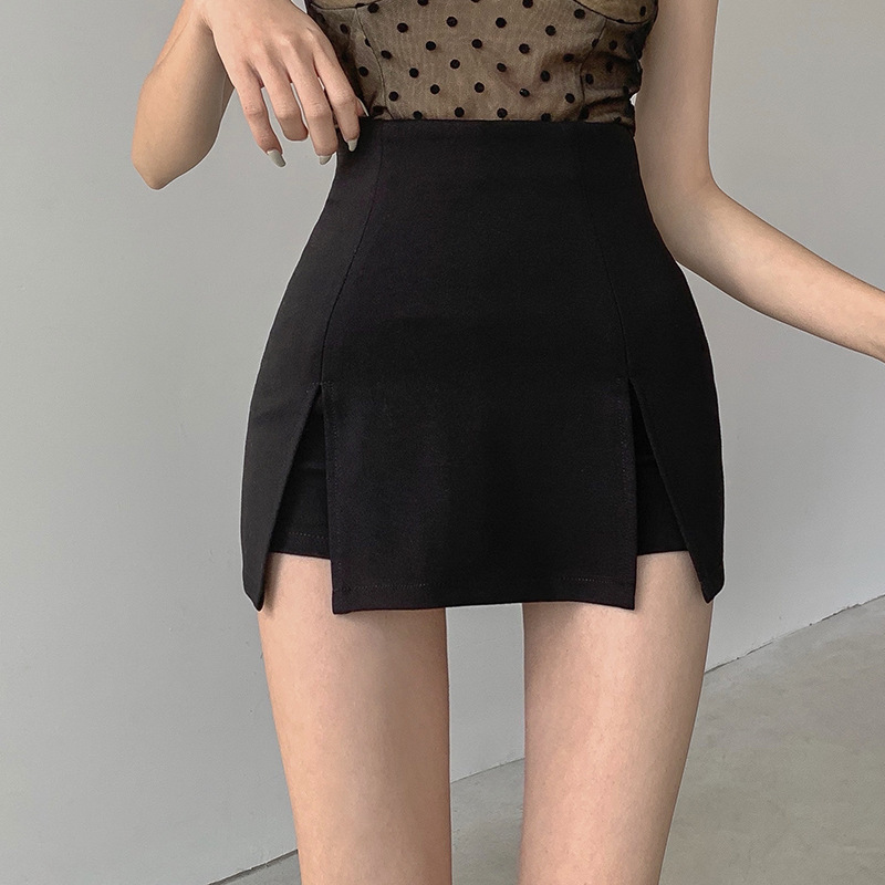 2022 spring and summer New plus size chubby girl skirt women's high waist anti-exposure short skirt black slimming A- line hip skirt