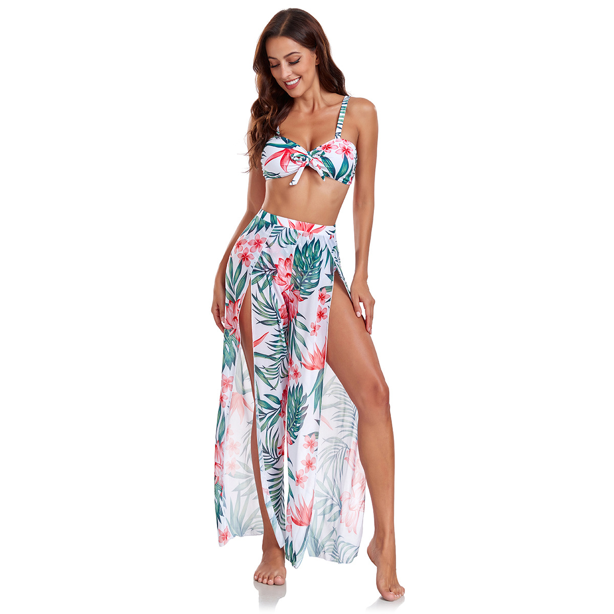 2025 Europe and the United States new foreign trade cross-border printing seaside vacation hot girl sexy bikini three-piece women's swimsuit
