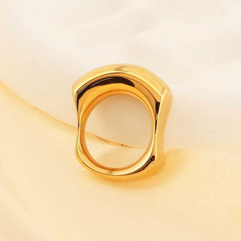 European and American fashion trend 18k gold stainless steel smooth ring irregular concave and convex ring high-grade women's jewelry wholesale