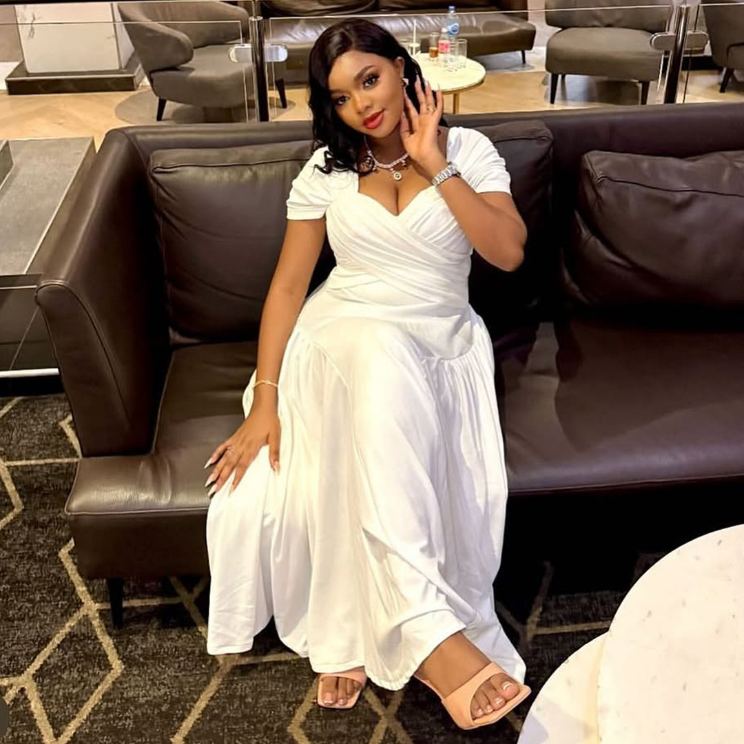 Picture of N8072 European and American Cross-border plus size Black Women's Clothing Fashion Elegant Long Strapless Collar Waisted plus size dress