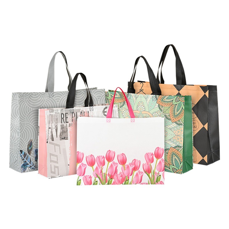 Non-woven handbag custom gift bag women's bag clothing clothing store film packaging bag custom printed logo