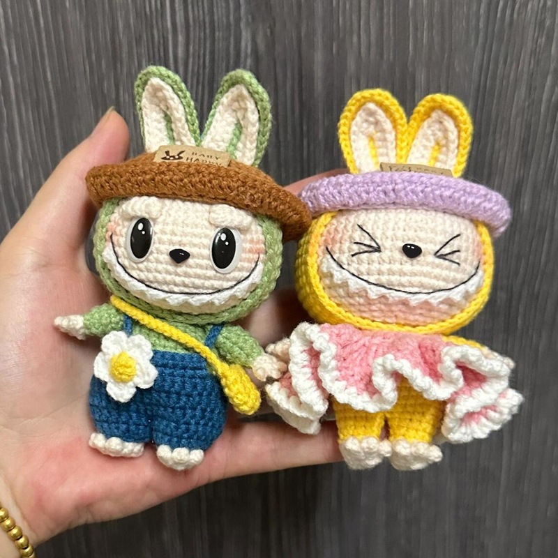 Picture of Couple bag pendant handmade wool knitting DIY filibuster cloth enamel face doll keychain material bag DIY