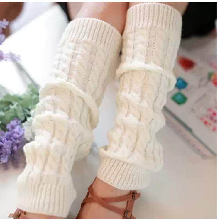 Three yarn full twist pile socks for autumn and winter female Korean knitted warm Japanese socks leg cover factory wholesale