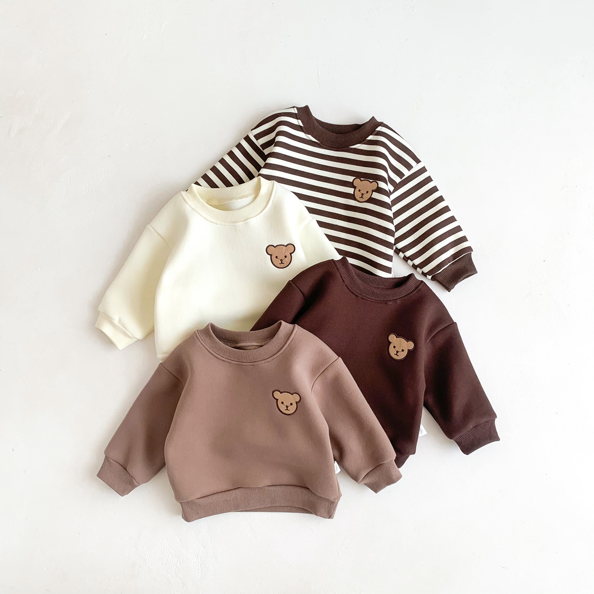Picture of Children's Winter Round Neck Four-Color Korean Style Sweatshirt Kidsren's Clothing Baby Fleece-Lined Male and Female Baby Fleece-Lined Warm Pullover Jacket