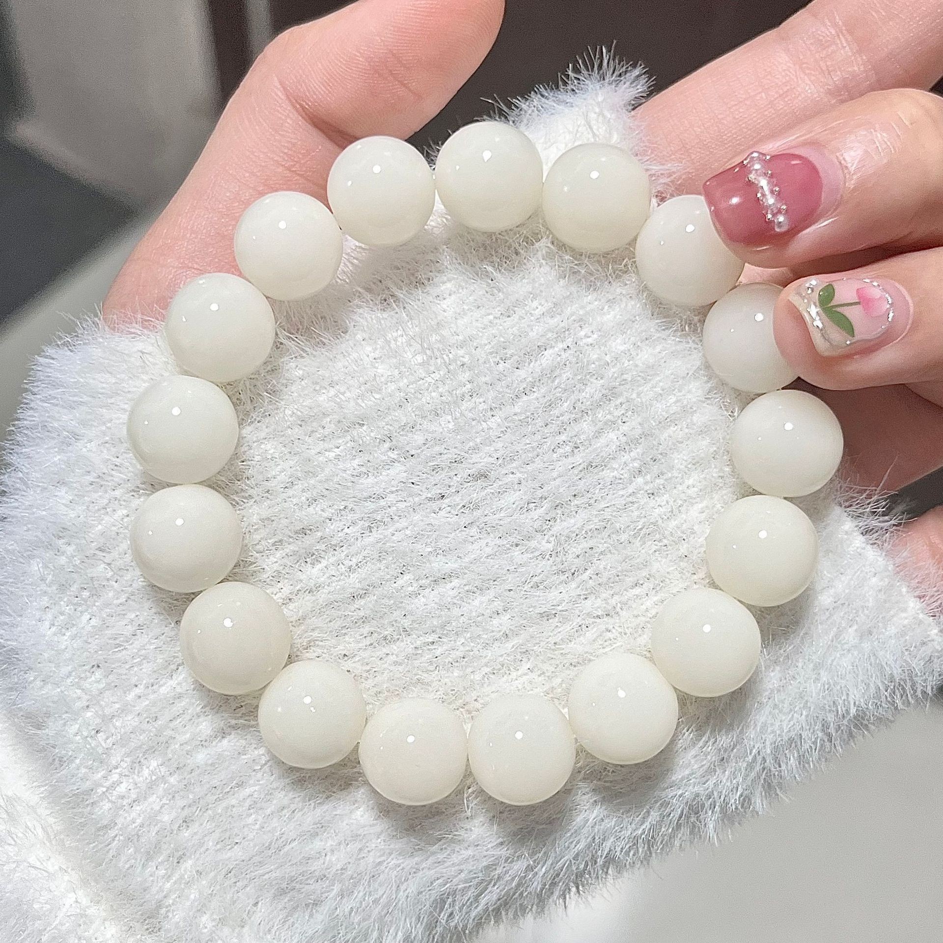 Picture of Sea Salt Blue and White Jade Bodhi Bracelet Women's Bracelet Small Lime Bodhi Root Wenwan Buddha Beads Rosary Plate Play Bracelet Men