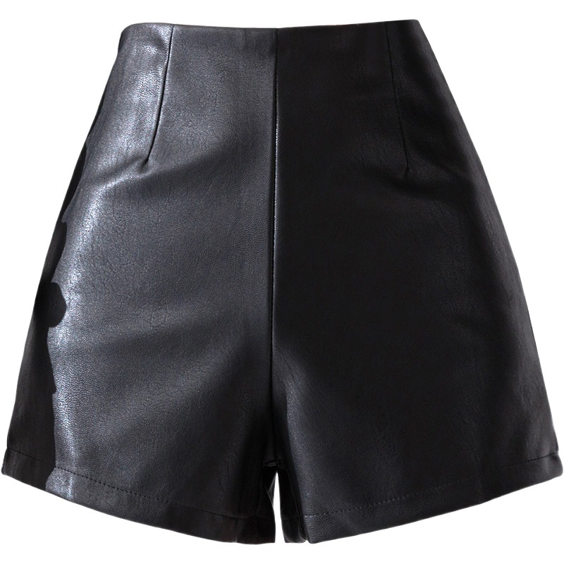 Plus size versatile tight elastic PU leather shorts women's 2023 autumn and winter fashionable high waist slimming A- line black hot pants