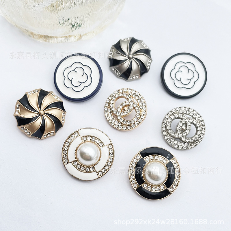 Metal Chanel Style Button French suit Quality Coat Button Flower Drop Oil Cardigan Sweater Women Coat Button