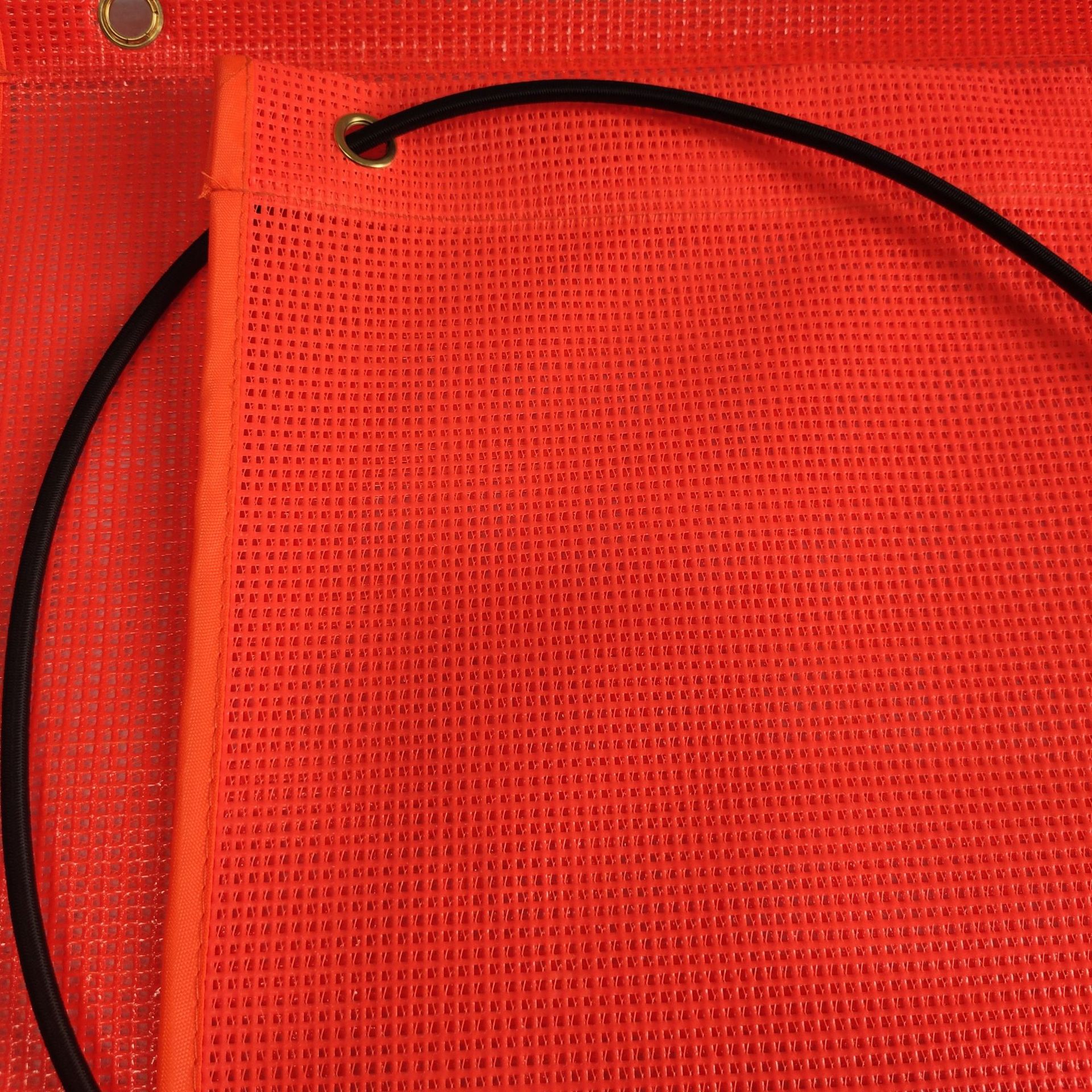 Picture of Customized Fluorescent Orange Safety Flag Pvc Mesh Cloth Warning Flag Signal Flag for Road Traffic 18x18inch
