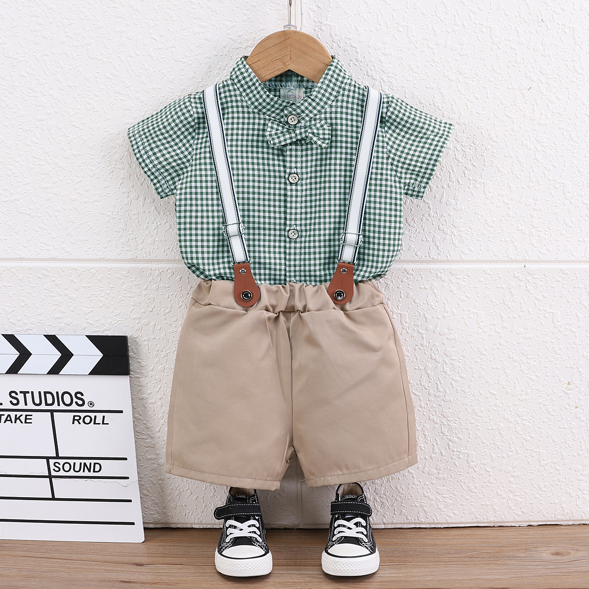 New summer fashion handsome internet celebrity fried street plaid bow short sleeve suit trendy boys summer wear strap suit