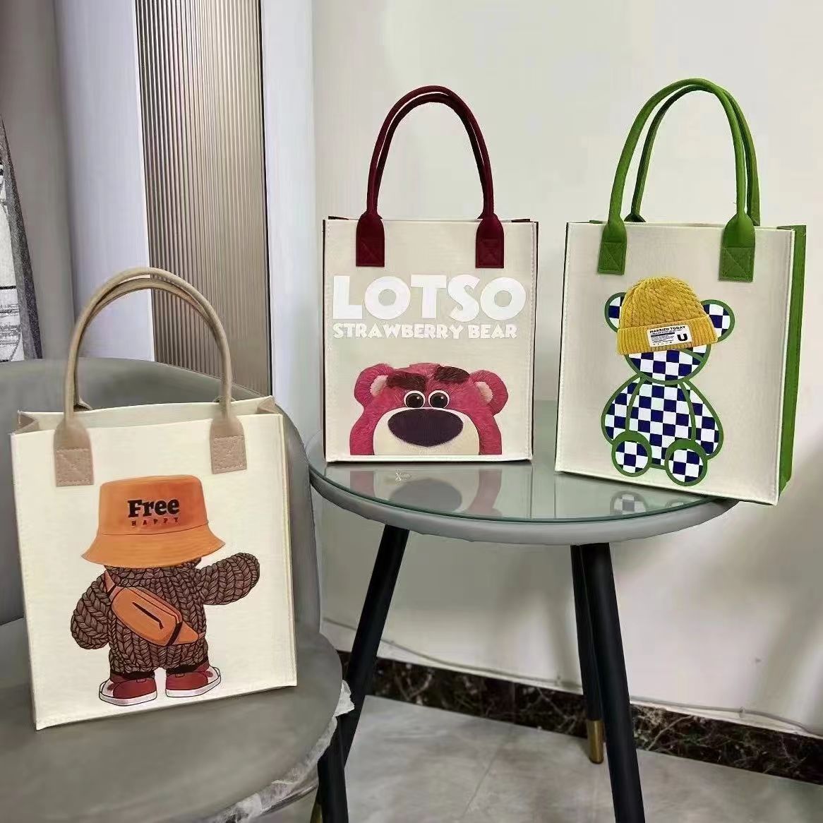 Hot new felt net red handbag cartoon student make-up bag lunch box 100 days handbag printed shopping bag