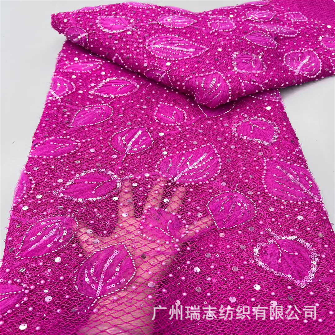 Autumn and winter dresses, three-dimensional discs, leaf embroidery cloth, heavy industry cheongsam, beaded tubes, wedding dresses, fashion fabrics, lace