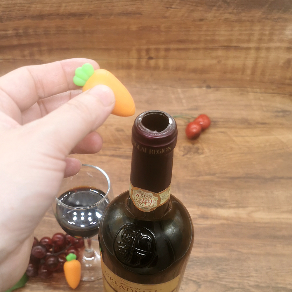 Picture of Cross-border source Amazon hot products Creative carrot-shaped white wine wine red wine preservation silicone stopper