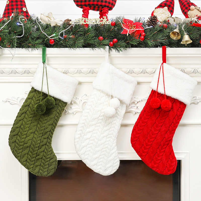 2025 Cross-Border New Christmas Decorations Knitted Wool Thick White Wool Socks Hotel Home Christmas Socks Wholesale
