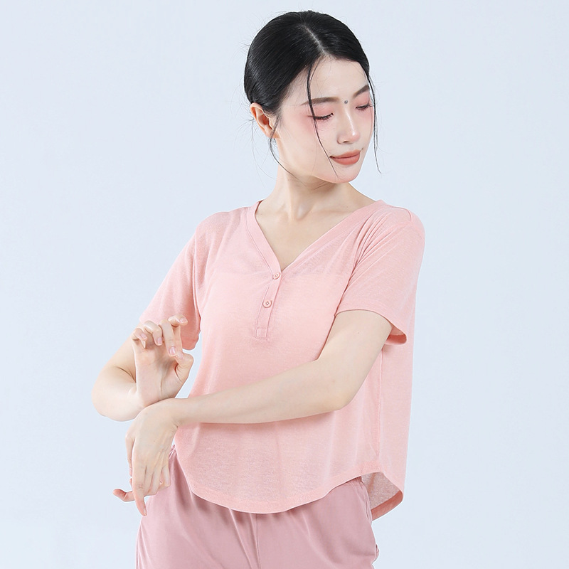 Picture of Thin V Neck Yoga Wear, Long-Sleeved Short Style, Loose-Fitting Outdoor Fitness Top, Breathable Daily Sports Blouse