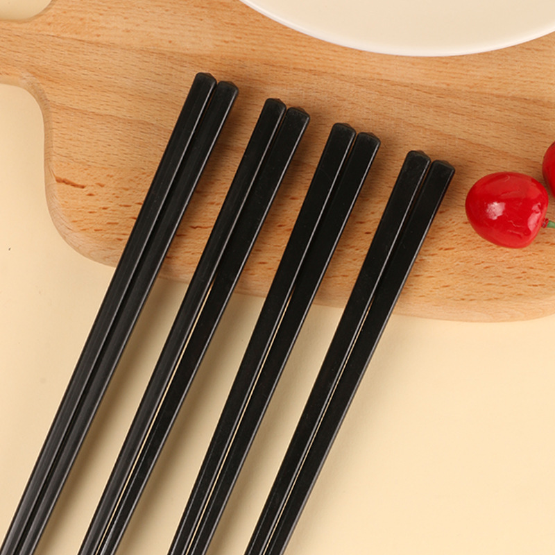 Picture of Household High-grade suit Alloy Chopsticks Japanese Chopsticks High-temperature Non-slip Chopsticks Hotel Commercial Kitchen Household Chopsticks