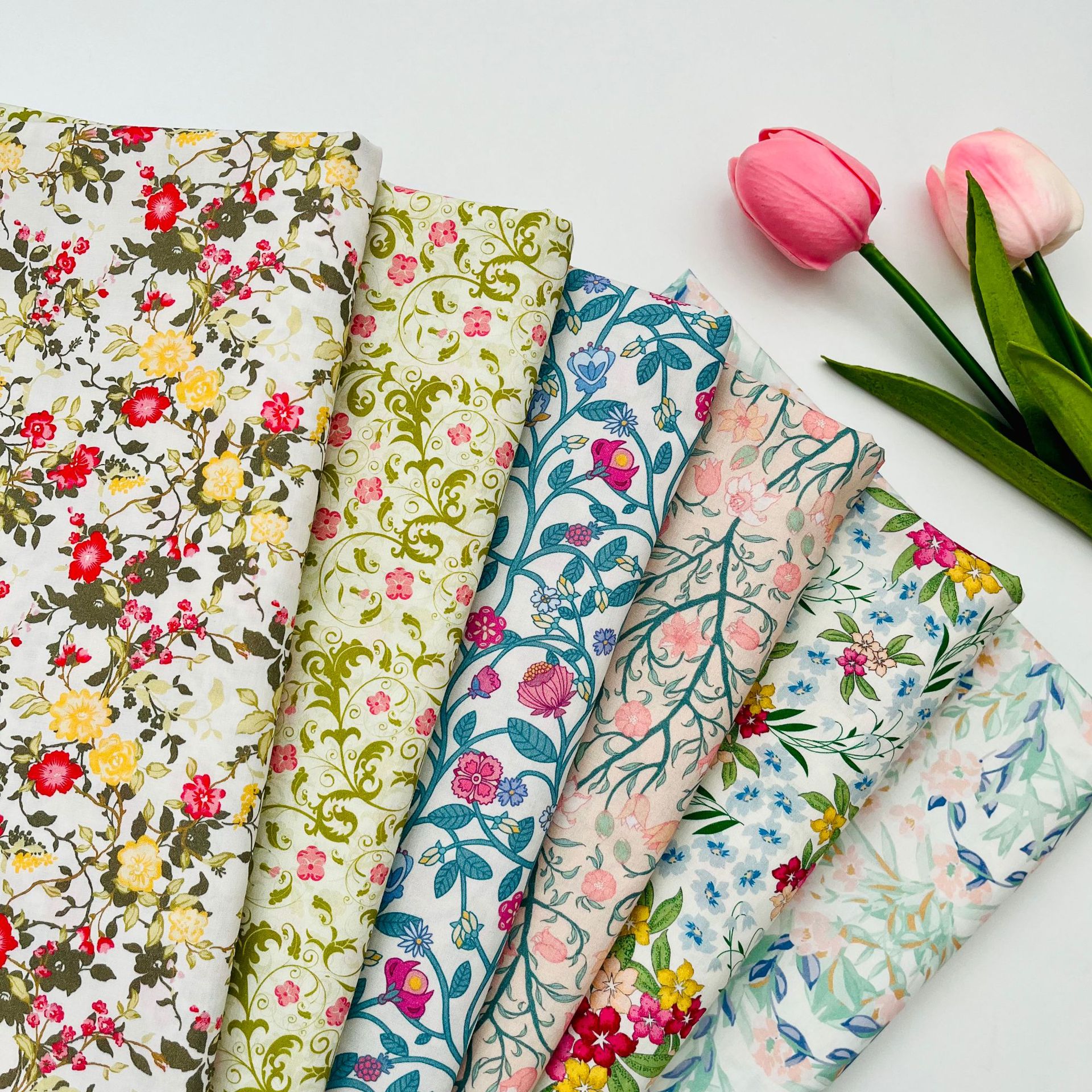 Cotton 60 Count Poplin Digital Printing Small Floral Bag Cheongsam Dress Home Wear Clothing Fabric