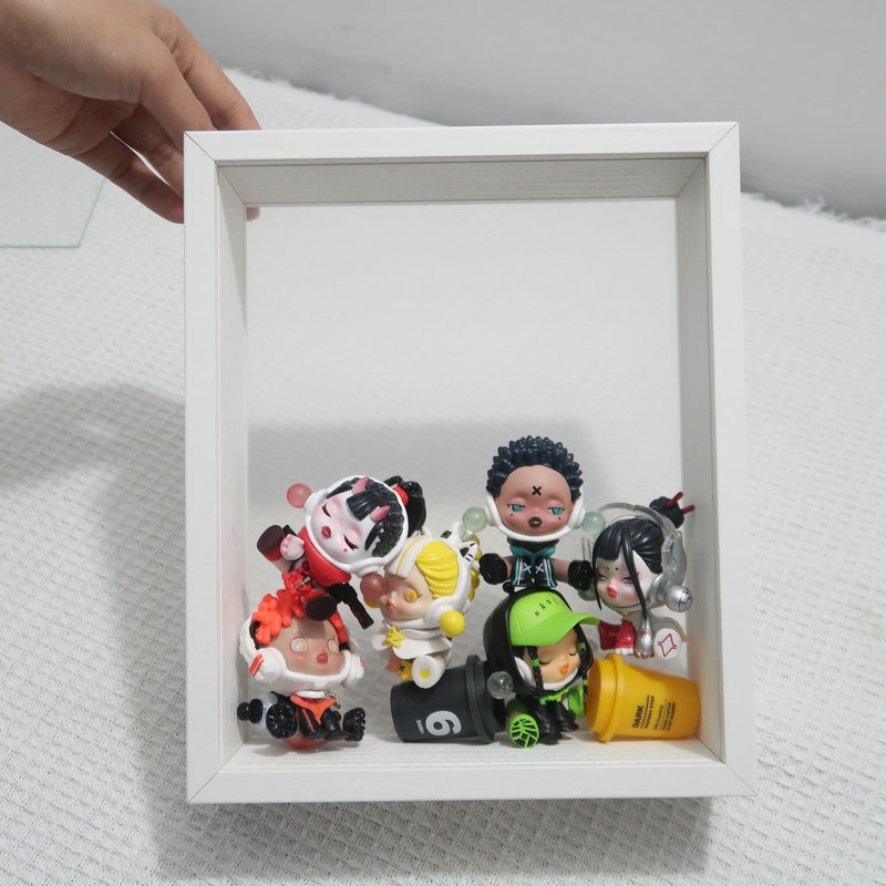 Picture of Double-Sided Transparent Hollow Photo Frame Wholesale Bubble Mart Blind Box Storage Three-Dimensional Display Table Display Box Picture Frame