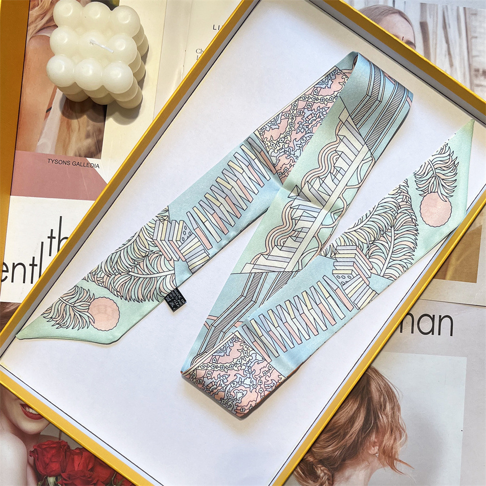 Remodeled Bag Chain Silk Scarf 2024 Umbrella to Duel Joker Small Long Women's Hair Belt Tie Handle Thin Scarf