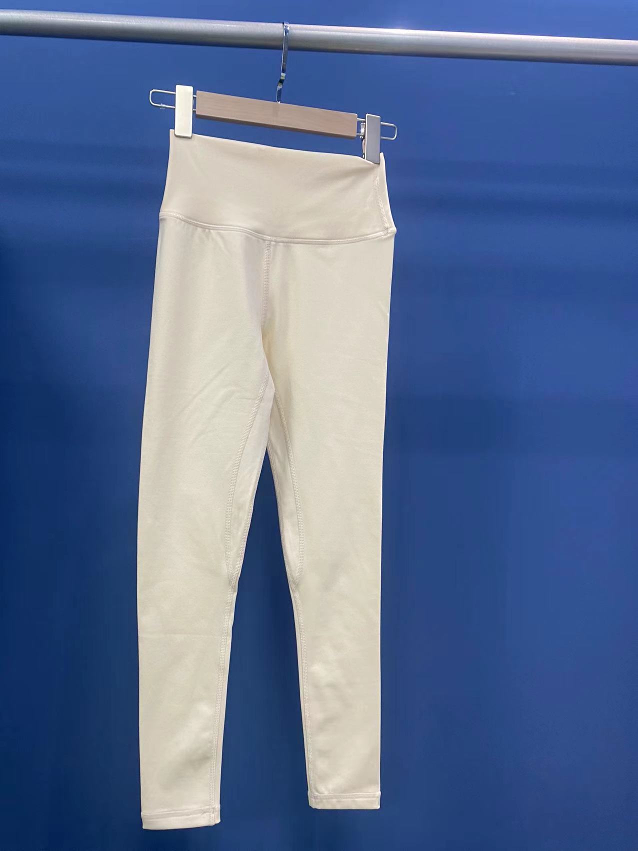 Picture of Double-sided Scrub Naked Sense No T-line Fitness Sports Pants Running Tight Pants High Waist Hip Yoga Pants for Women