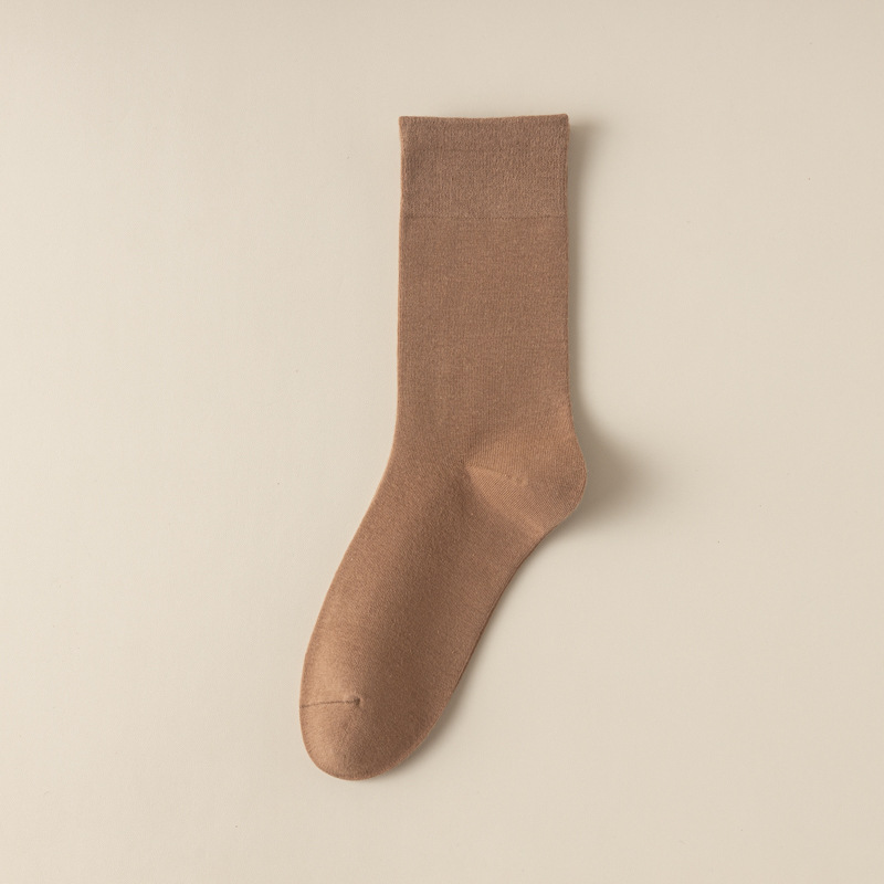 Picture of Socks Women's Mid-Calf Ins Trendy Versatile Confinement Socks Pure Color Autumn and Winter Retro Style Pile Socks White Socks Long Socks