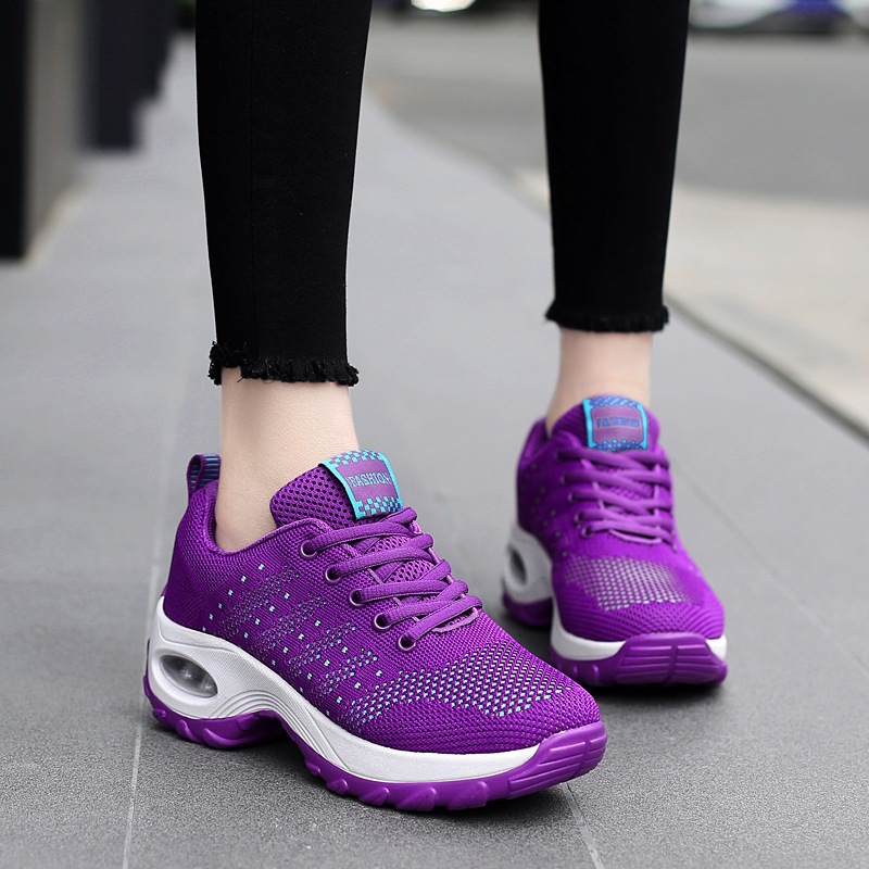 Picture of 2025 New Autum Style Fly-Woven Mesh Breathable Middle-Aged and Elderly Women's Shoes Casual Shoes Trbottomyy Thick-Soled Sports Shoes
