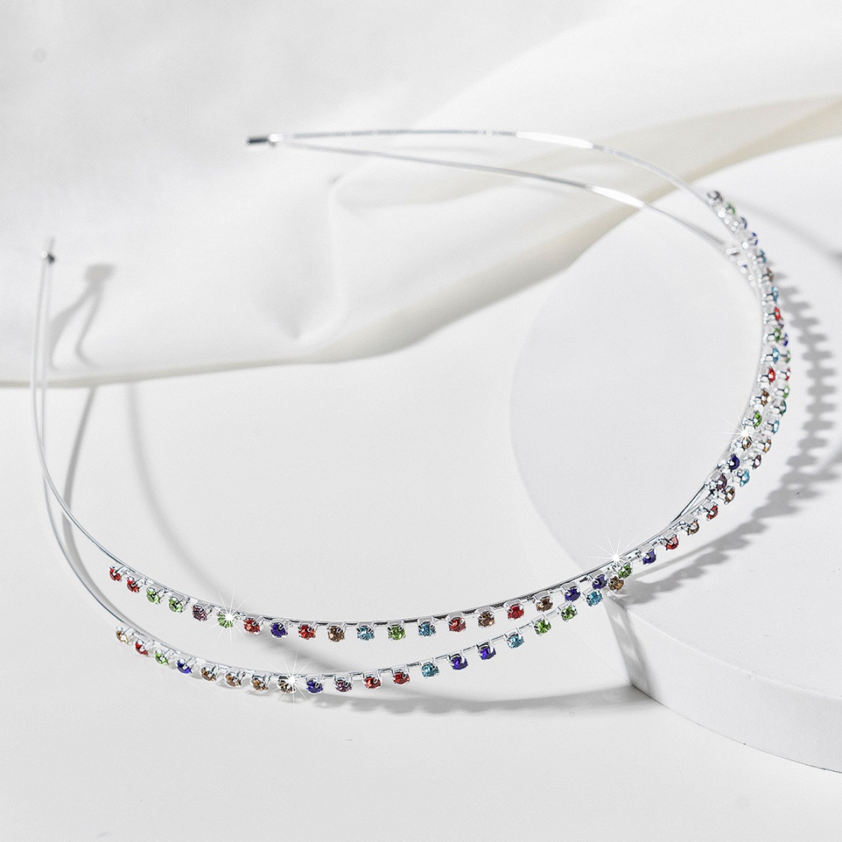 Picture of Korean style headdress hair accessories wholesale exquisite rhinestone hairband Crystal Diamond sweet thin headband cross hairband wholesale