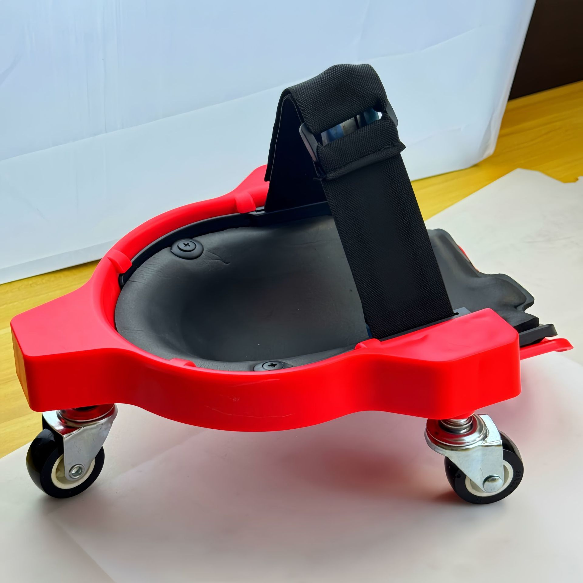 Rolling Knee Pad Is Convenient and Labor-Saving for Multi-Directional Movement of Bricklayers Kneeling Pad Auxiliary Workers