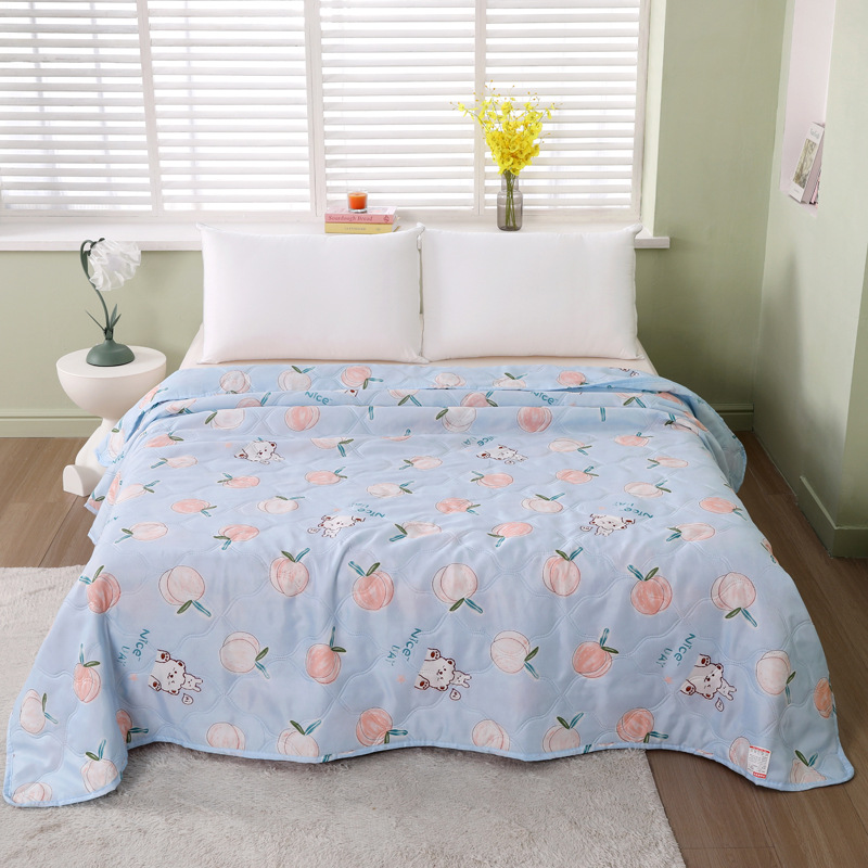 Picture of Summer Company Event Sales Summer Quilt with Gift Box Air Conditioning Quilt Opening Promotion Gift Summer Cool Quilt Core Thin Quilt