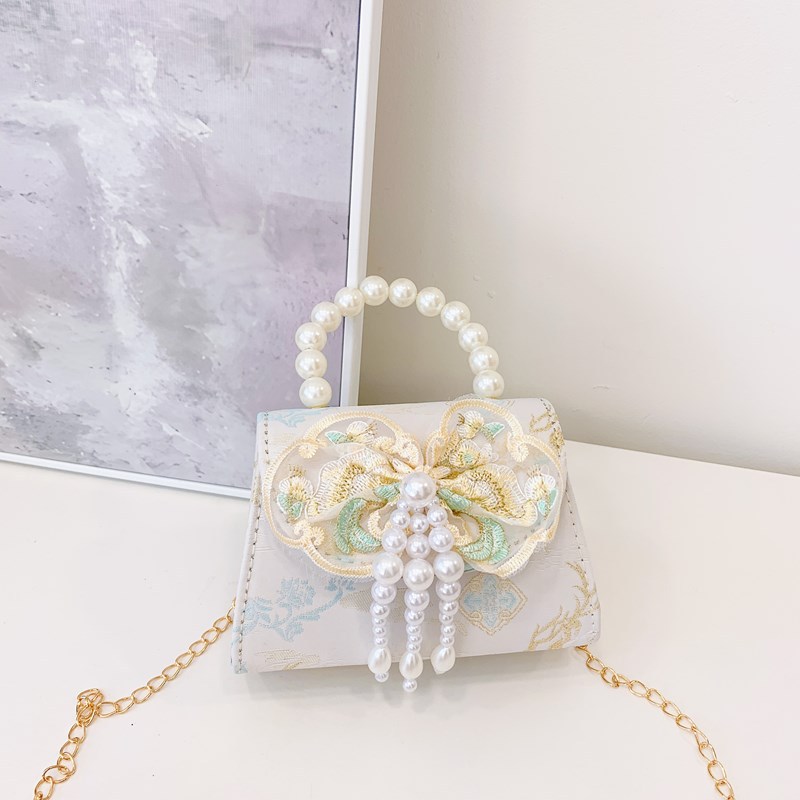 Picture of Hot Selling Children Shoulder Bag Exquisite Antique Little Girl Coin Purse Cute Princess Outdoor Casual Pearl Handbag
