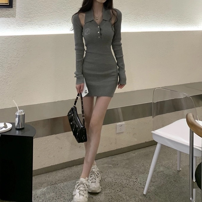 Two-Piece Off-Shoulder Skirt 2025 Autum New Polo Collar Dress Slim Fit Western Style Halter Skirt Waistcoat