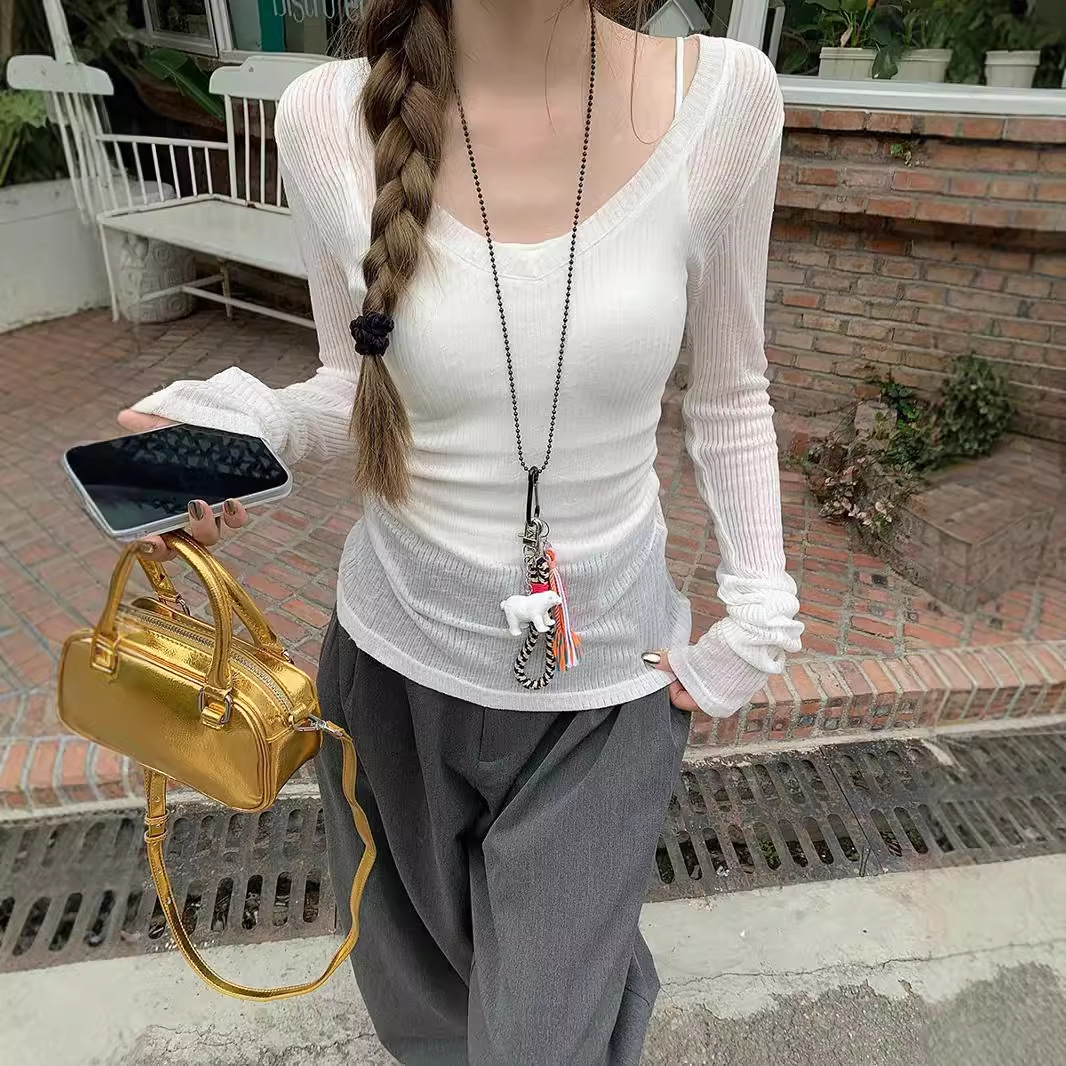 Picture of Thin Micro-transparent V-neck Sunscreen Long-sleeved T-shirt Women's Summer Korean-style Chic Casual Slim-fit Slimming Niche Blouse Top