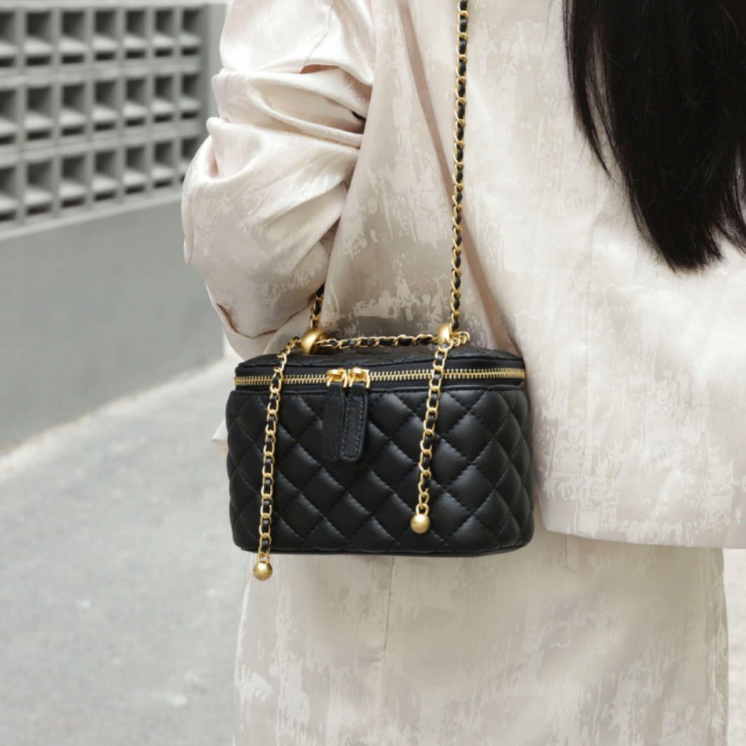 High-end feeling small fragrant style box bag new all-match small gold ball rhombus chain bag leather women's bag small square bag wholesale