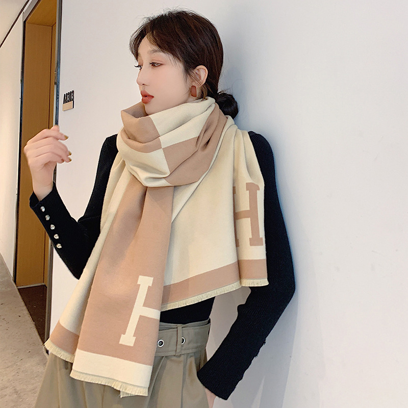 2022 New Scarf Women's Winter European and American Color-matching Warm Neck Imitation Cashmere Letter Double-sided Thickened Air Conditioning Shawl