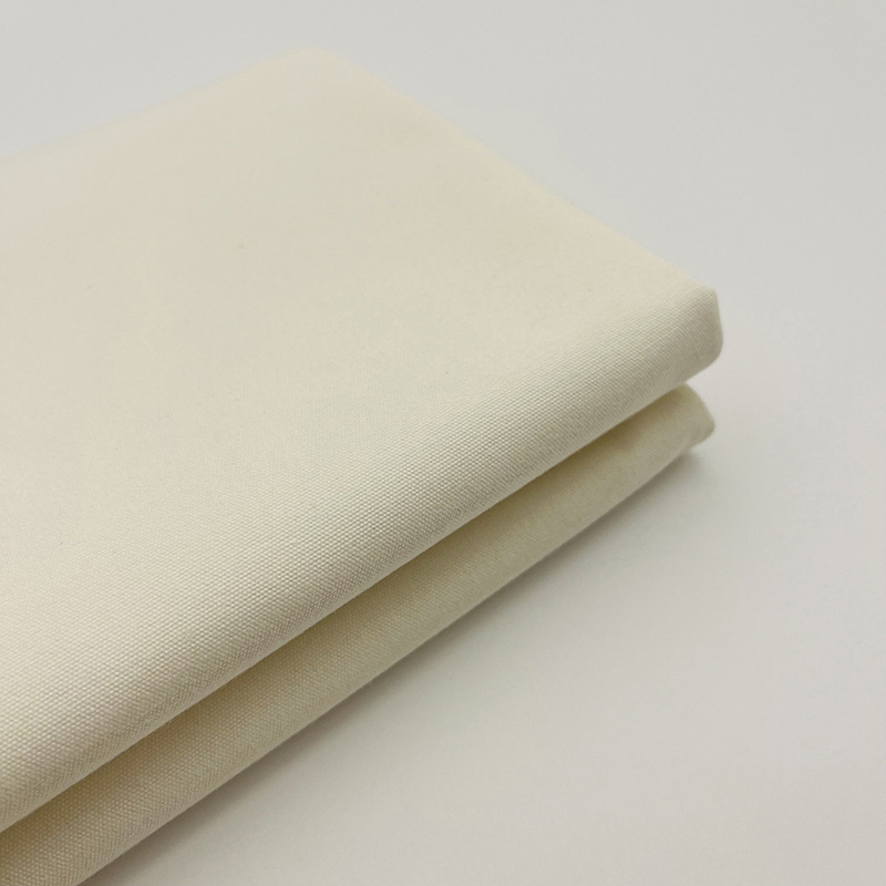 Picture of 6535 Polyester-Cotton Plain Fabric, Tent and Luggage Fabric 330g Thickeneded Plain White Plain Fabric, Polyester-Cotton Canvas Wholesale Customization