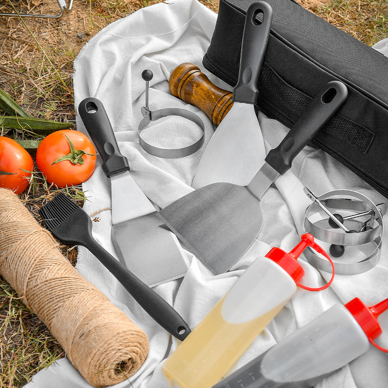 Picture of bbq stainless steel barbecue tool set 12 piece ketchup bottle roasting tool set iron plate barbecue utensils