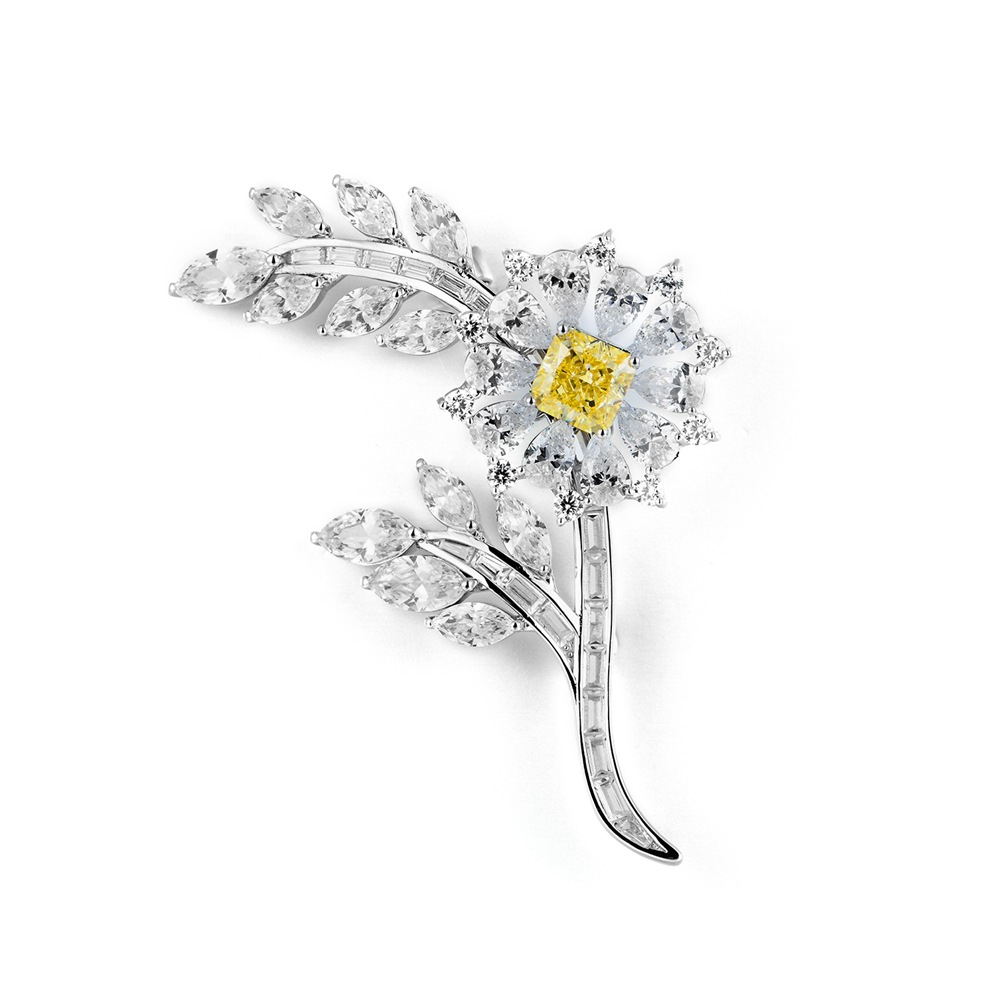TikTok Little Red Book Exquisite Corsage Elegant Small Leaf-shaped 925 Silver Inlaid Yellow Zircon Niche Personalized Brooch
