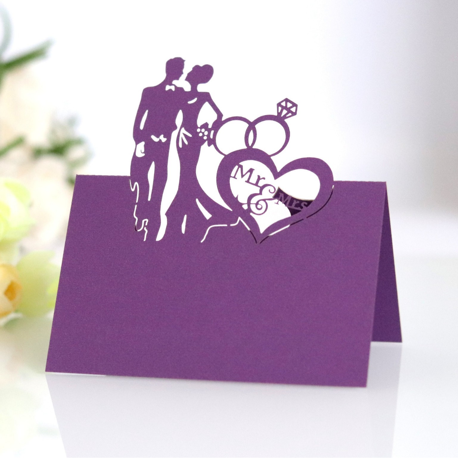 Picture of Hollow wedding banquet layout pink love wedding seat card bride bride decoration table card spot wholesale