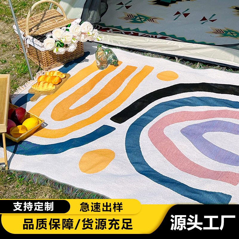 Cross-border foreign trade camping blanket moisture-proof picnic mat Jacquard tapestry ins style sofa towel thread blanket multi-functional sofa blanket