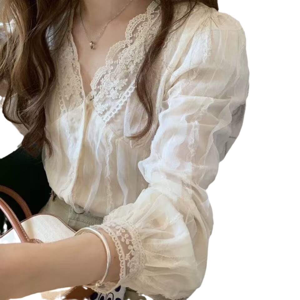 Picture of 2025 Spring and Autumn New Style Collar Lace Shirt Women's Gentle and Easiest for Match Chiffon Shirt Sweet and Chic Design Small Shirt