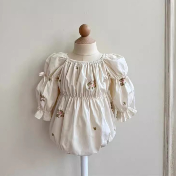 Newborn Baby Clothes Spring and Autumn Embroidered Baby Baby Wrap Fart Clothes Class A Pure Cotton Triangle Climbing Clothes for Autumn