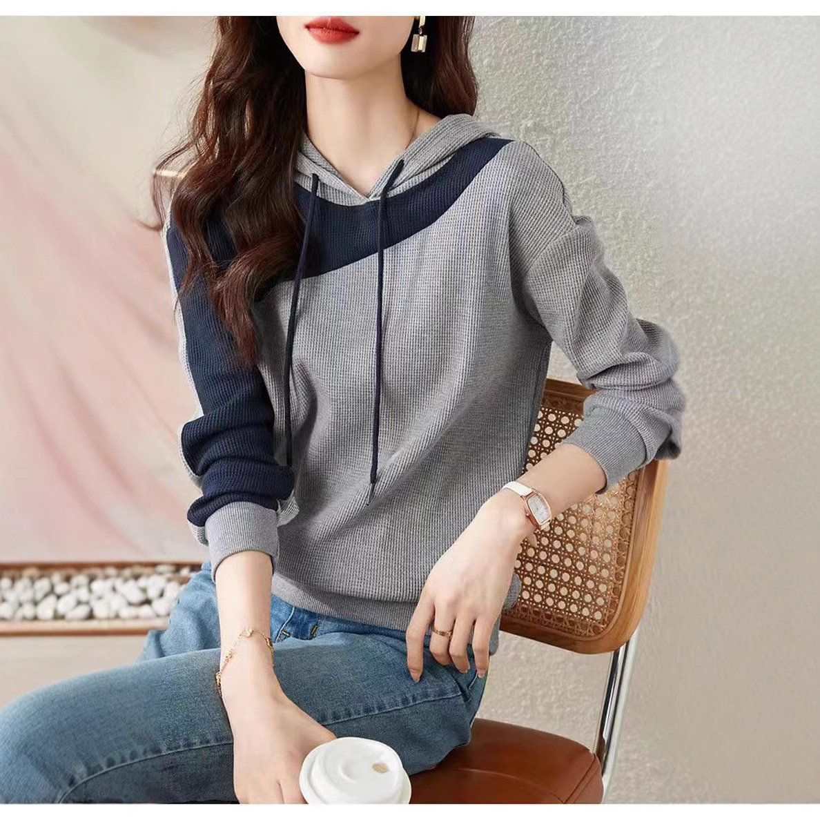 Picture of 2024 Spring and Autumn New Waffled Hooded Sweatshirt Women's Long-sleeved Stitching Loose Slimming Belly Covering Casual All-match Top
