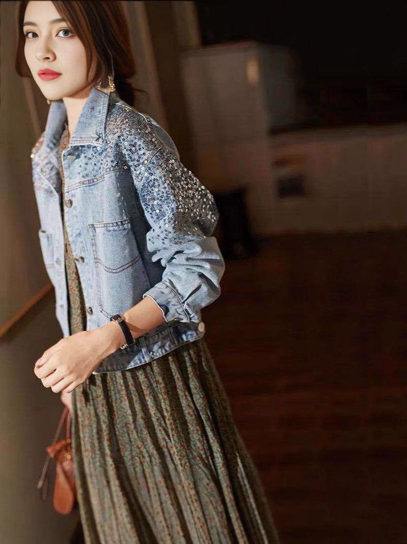 Picture of Foreign Trade Southeast Asia Spring and Summer New Fashion Sequin Denim Coat Women's European Station Short Loose Jacket Tide